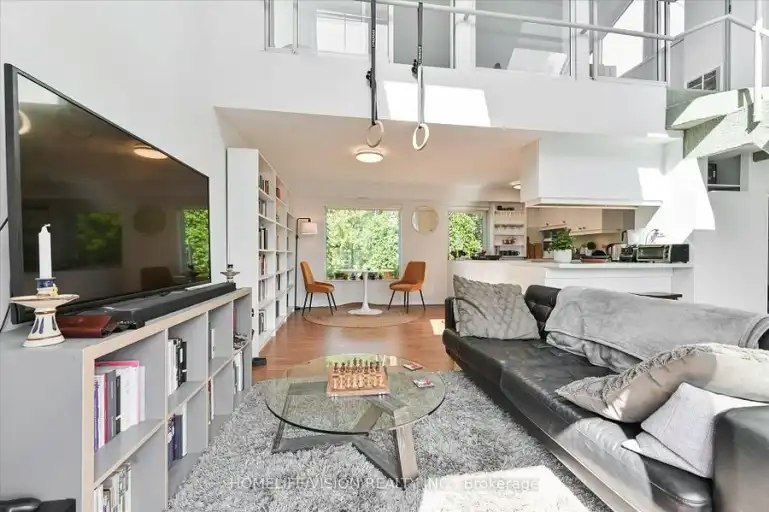 400 Summerhill Avenue, Toronto, ON, M4W 2E4 - 10