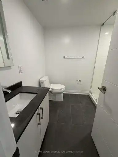 215 Jarvis Street, Toronto, ON, M5B 2C1 - 2