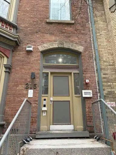 215 Jarvis Street, Toronto, ON, M5B 2C1 - 9
