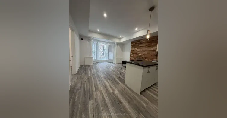 215 Jarvis Street, Toronto, ON, M5B 2C1 - 4