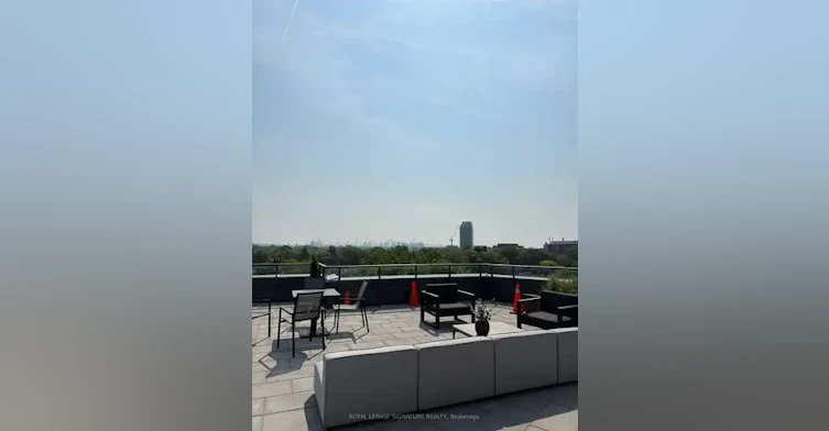 293 The Kingsway, Toronto, ON, M9A 0E8 - 2