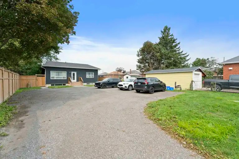 36 Simpson Avenue, Clarington, ON, L1C 2H7 - 2