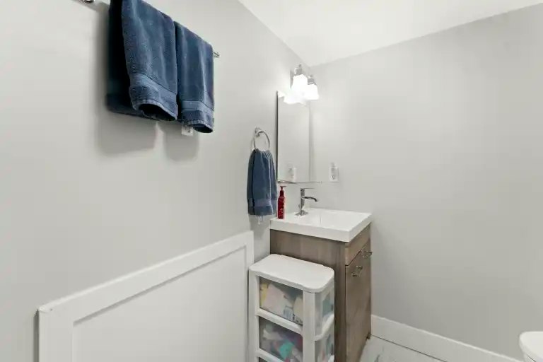 36 Simpson Avenue, Clarington, ON, L1C 2H7 - 10