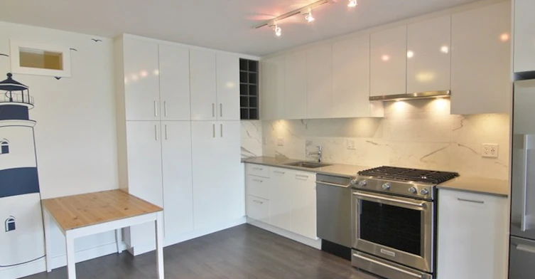 231 East Pender Street, Vancouver, BC, V6A 1T8 - 2