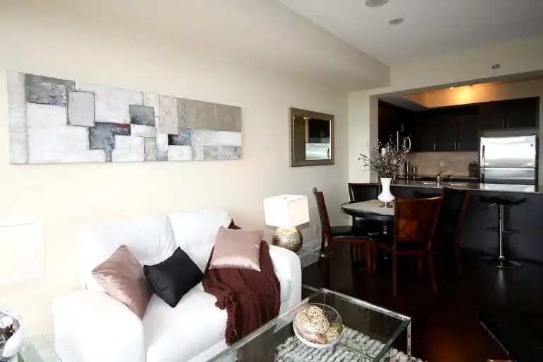 520 Steeles Avenue West, Toronto, ON, L4J 0H2 - 3
