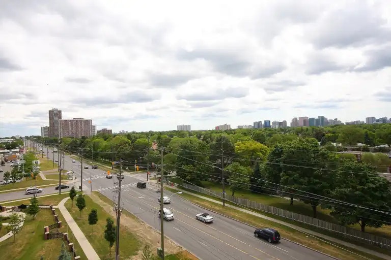520 Steeles Avenue West, Toronto, ON, L4J 0H2 - 6