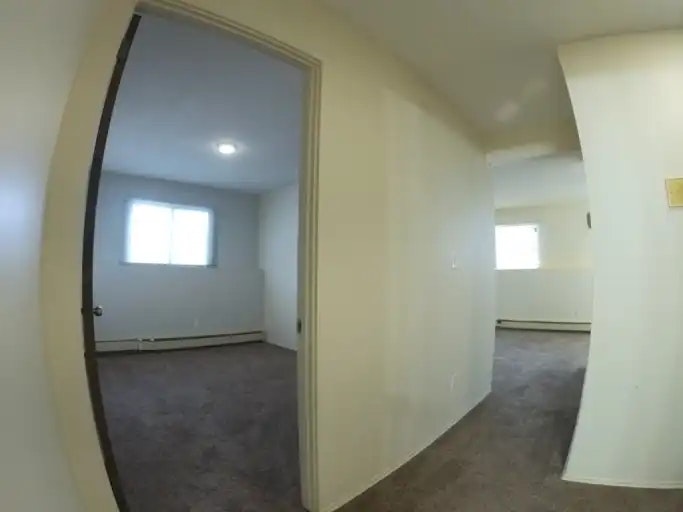 5604 50 Avenue, Innisfail, AB, T4G 1R7 - 9