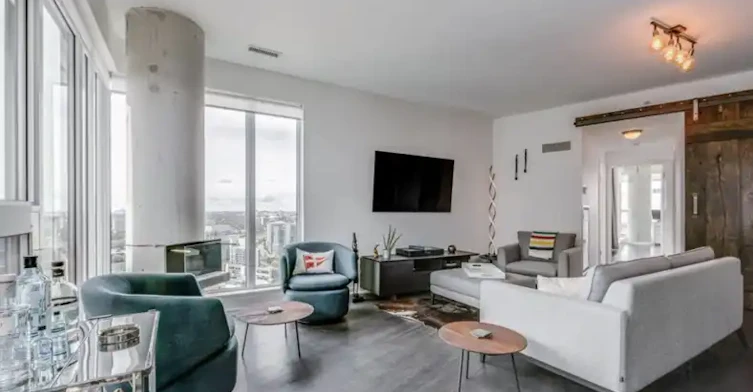150 Liberty Street East, Toronto, ON, M6K 3R5