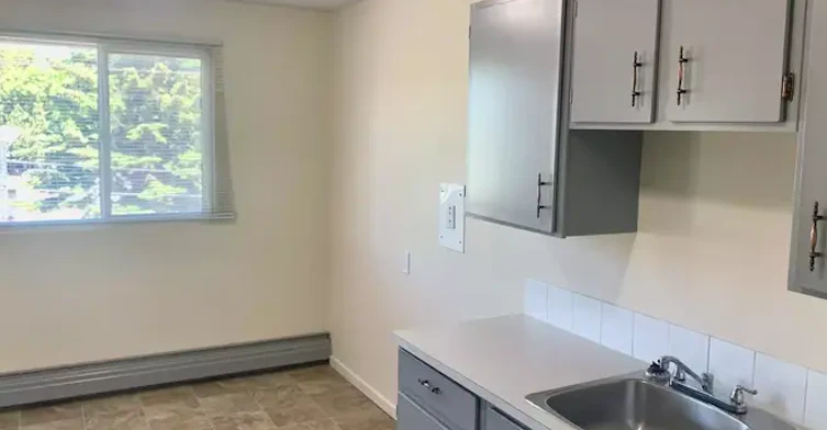 5506 41 Street, Red Deer, AB, T4N 1A7