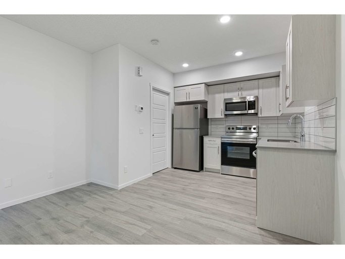 3823 Chrustawka Place Southwest, Edmonton, AB, T6W 4M9 - 6