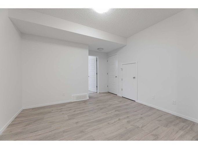 3823 Chrustawka Place Southwest, Edmonton, AB, T6W 4M9 - 8