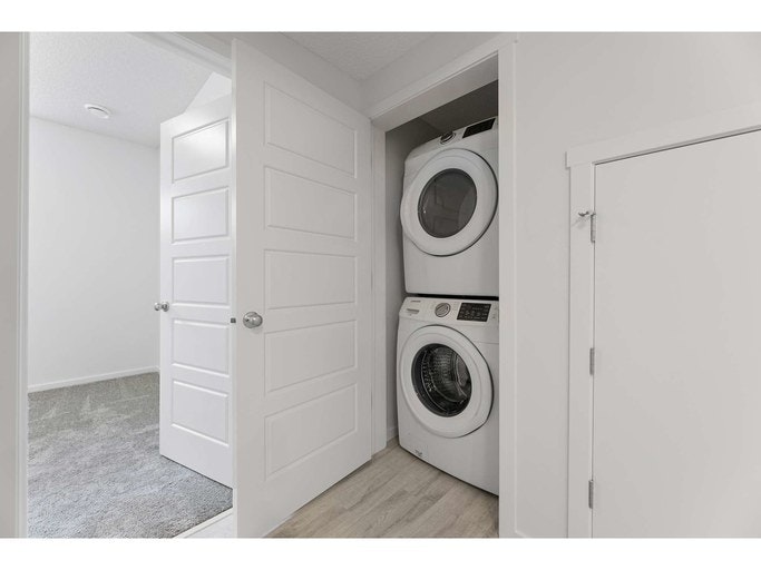 3823 Chrustawka Place Southwest, Edmonton, AB, T6W 4M9 - 9