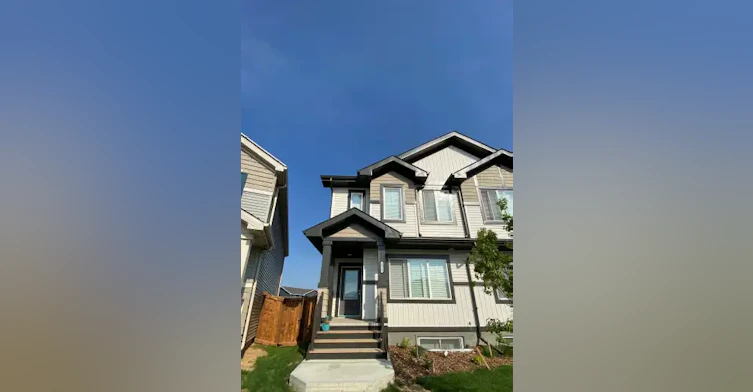 3823 Chrustawka Place Southwest, Edmonton, AB, T6W 4M9