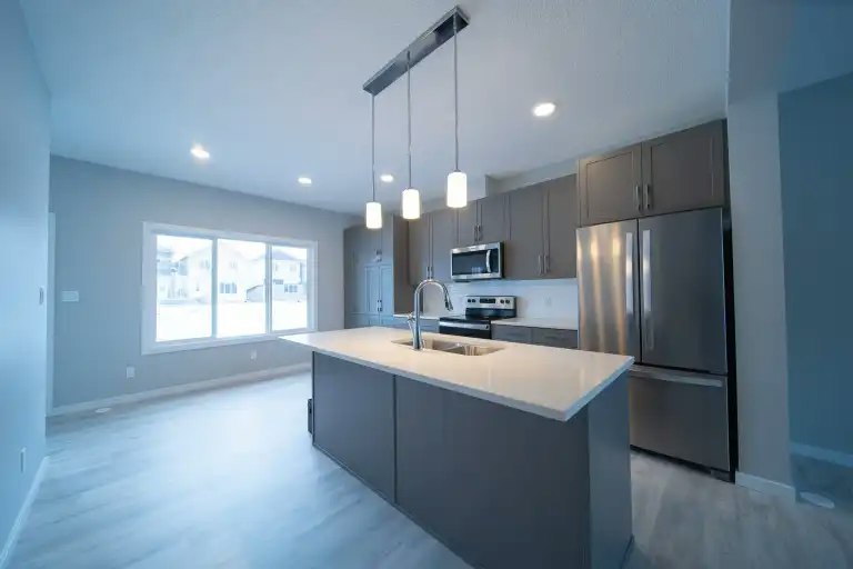 1716 Graydon Hill Link Southwest, Edmonton, AB, T6W 4C6 - 2