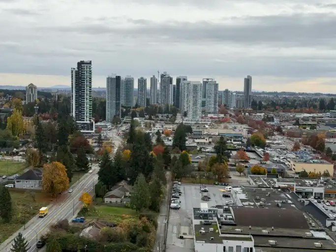 13675 107a Avenue, Surrey, BC, V3T 2H2 - 8