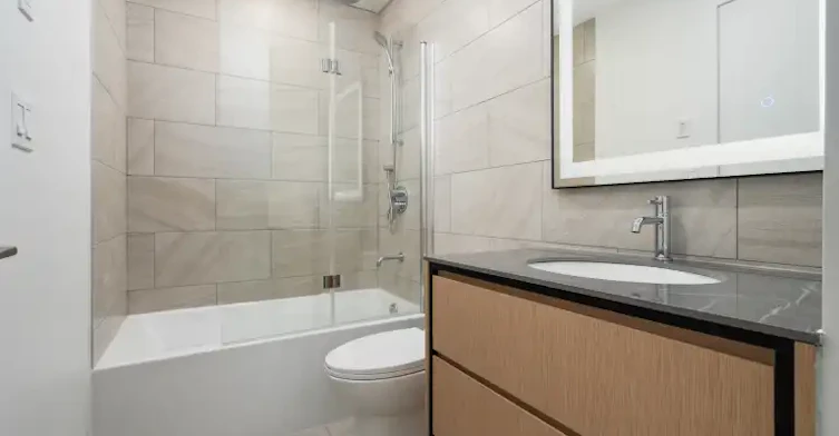 1020 De La Montagne Rue, Montréal, QC, H3G 0H8 - 7