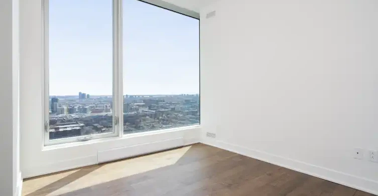 1020 De La Montagne Rue, Montréal, QC, H3G 0H8 - 6
