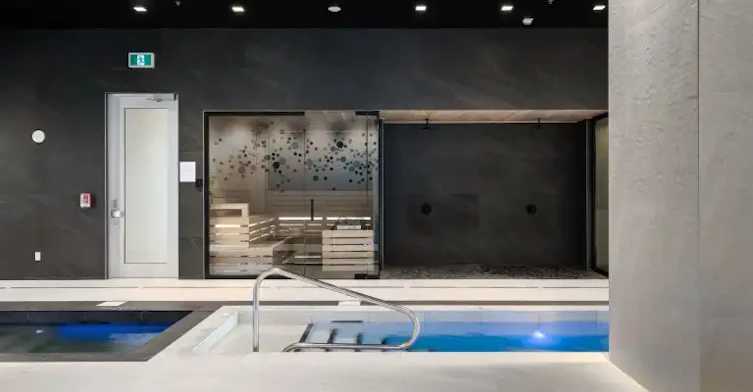1020 De La Montagne Rue, Montréal, QC, H3G 0H8 - 11