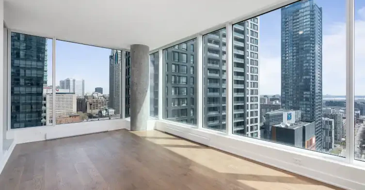 1020 De La Montagne Rue, Montréal, QC, H3G 0H8 - 2