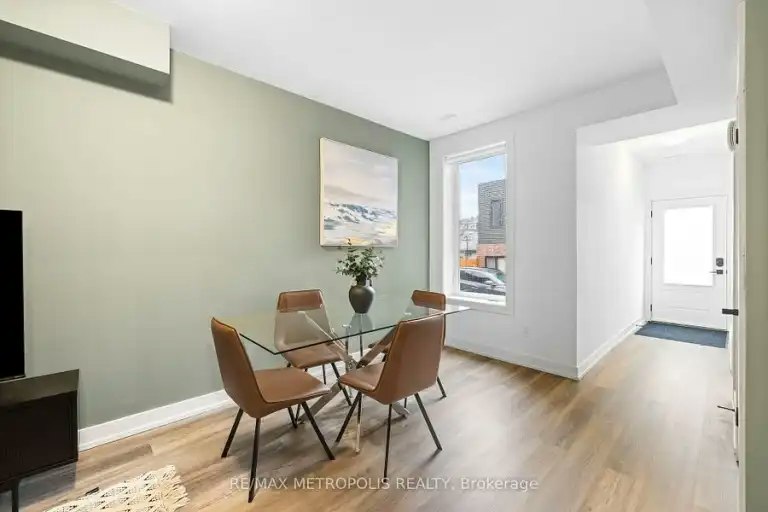 447 Lansdowne Avenue, Toronto, ON, M6H 3Y2