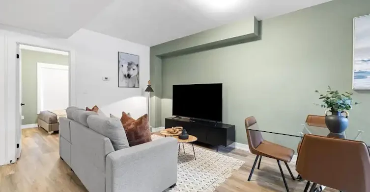 447 Lansdowne Avenue, Toronto, ON, M6H 3Y2 - 9