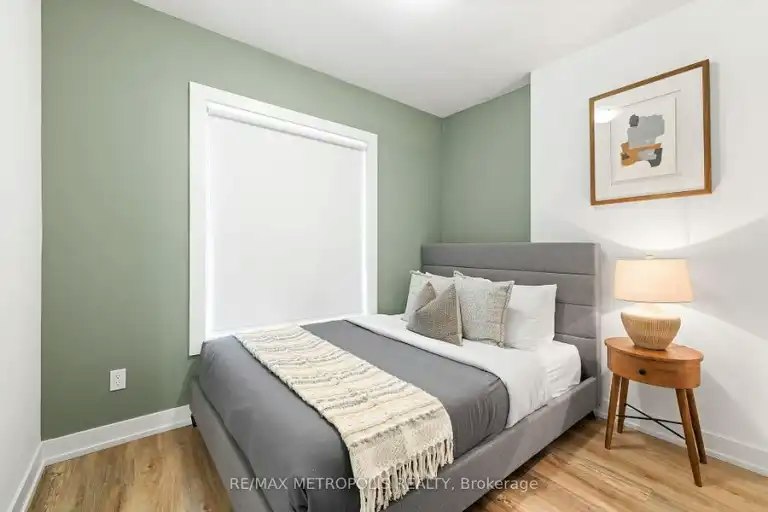 447 Lansdowne Avenue, Toronto, ON, M6H 3Y2 - 7