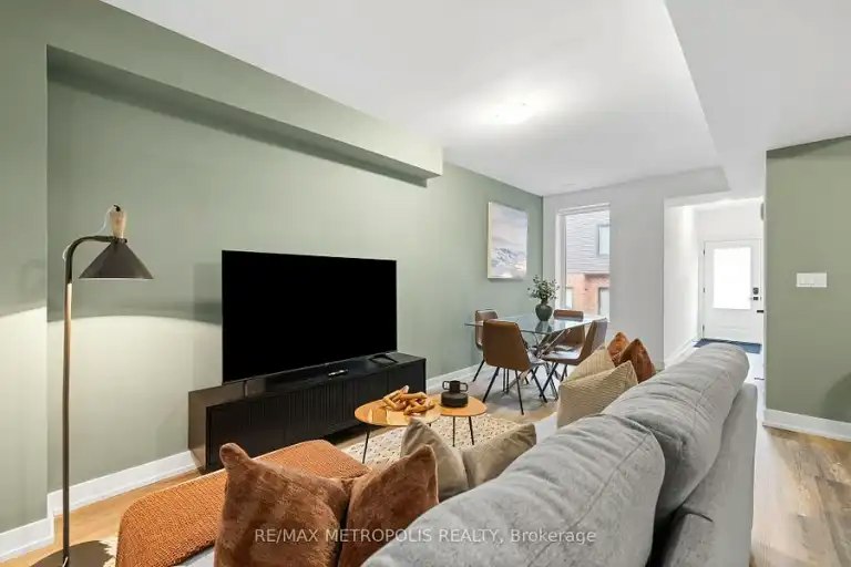 447 Lansdowne Avenue, Toronto, ON, M6H 3Y2 - 8