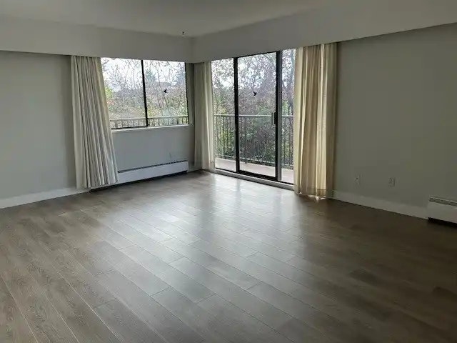 136 East 5th Street, North Vancouver, BC, V7L 1L3
