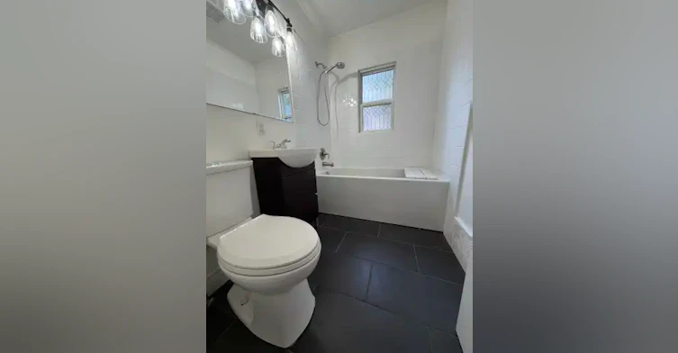 10108 94 Avenue, Grande Prairie, AB, T8V 0K8 - 8