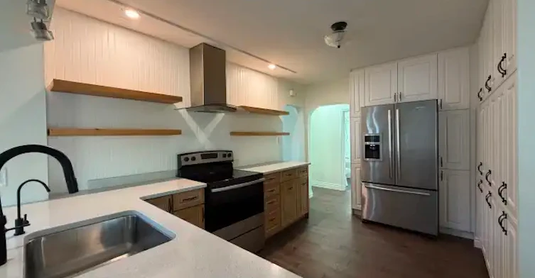 10108 94 Avenue, Grande Prairie, AB, T8V 0K8 - 2