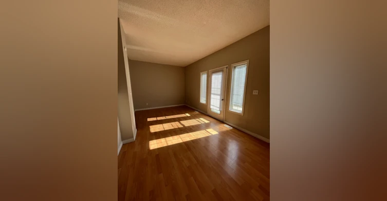 9201 Morinville Drive, Morinville, AB, T8R 1J7 - 10
