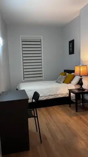 712 Queen Street West, Toronto, ON, M6J 2K4 - 4
