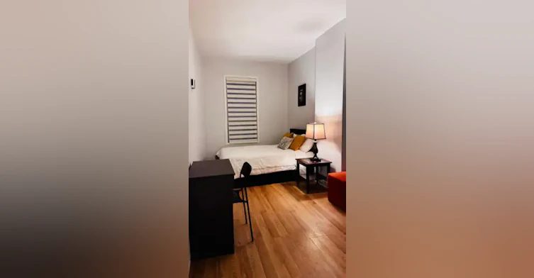 712 Queen Street West, Toronto, ON, M6J 2K4 - 6