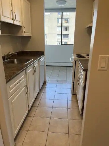 1230 Nelson Street, Vancouver, BC, V6E 1J6 - 5