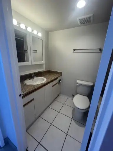 1230 Nelson Street, Vancouver, BC, V6E 1J6 - 9