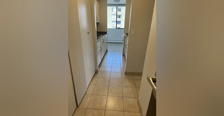 1230 Nelson Street, Vancouver, BC, V6E 1J6 - 4