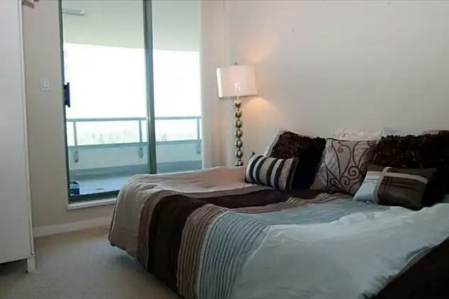 6659 Southoaks Crescent, Burnaby, BC, V5E 4M9 - 9