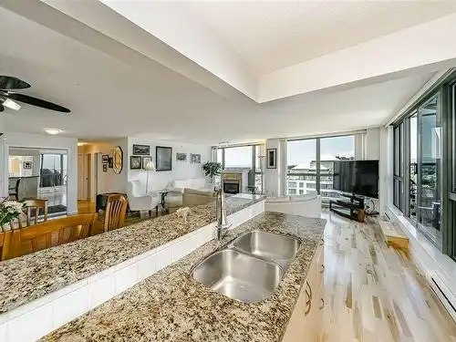 6659 Southoaks Crescent, Burnaby, BC, V5E 4M9 - 4