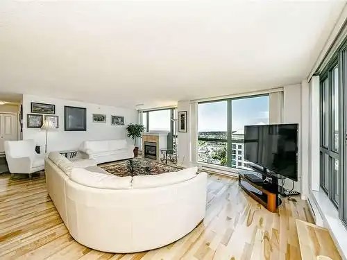 6659 Southoaks Crescent, Burnaby, BC, V5E 4M9 - 2