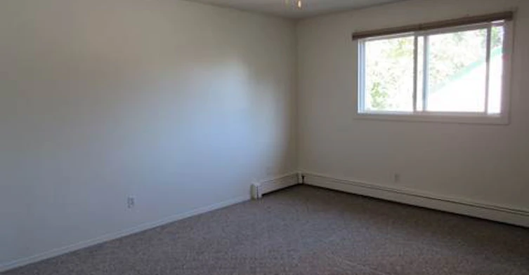 10620 72 Avenue, Edmonton, AB, T6E 0Z9 - 16