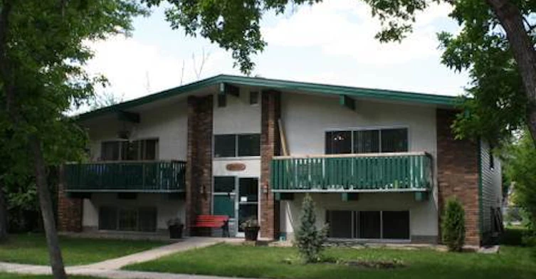 10620 72 Avenue, Edmonton, AB, T6E 0Z9 - 19