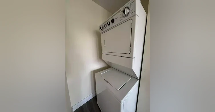 621 Stewart Street, Peterborough, ON, K9H 4C2 - 8