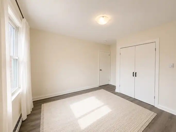 621 Stewart Street, Peterborough, ON, K9H 4C2 - 9