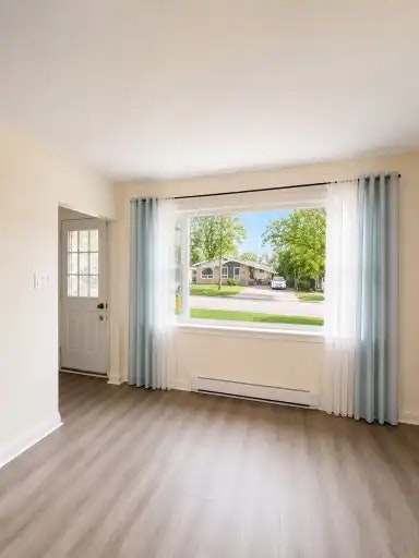 621 Stewart Street, Peterborough, ON, K9H 4C2 - 6