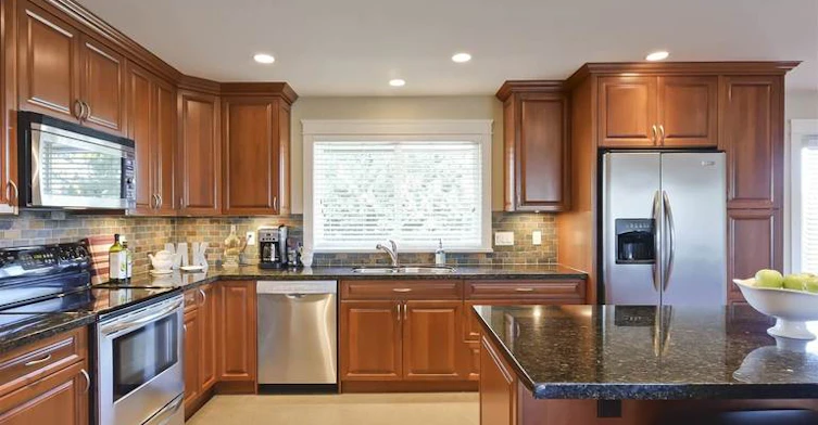 5046 Massey Drive, Delta, BC, V4K 1B5 - 2