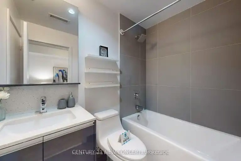 20 Gladstone Avenue, Toronto, ON, M6J 0E9 - 5