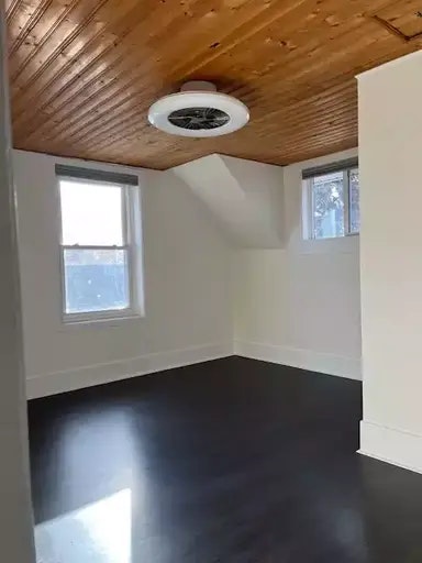 754 5a Street Northwest, Calgary, AB, T2N 1R4 - 16