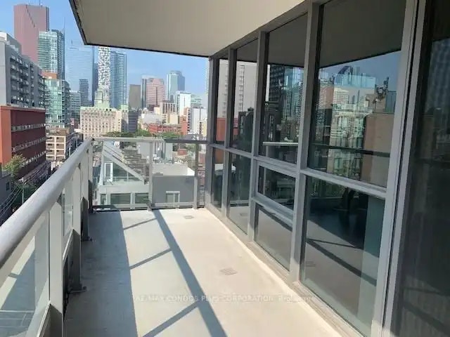 320 Richmond Street East, Toronto, ON, M5A 1P9 - 9