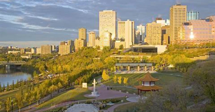 9750 94 Street NW, Edmonton, AB, T6C 2E3 - 16