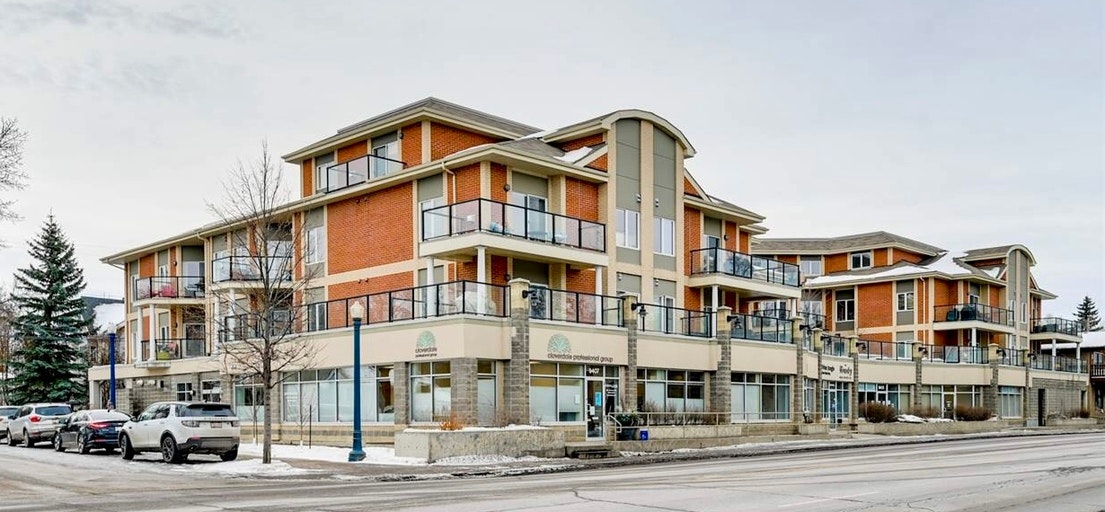 9750 94 Street NW, Edmonton, AB, T6C 2E3
